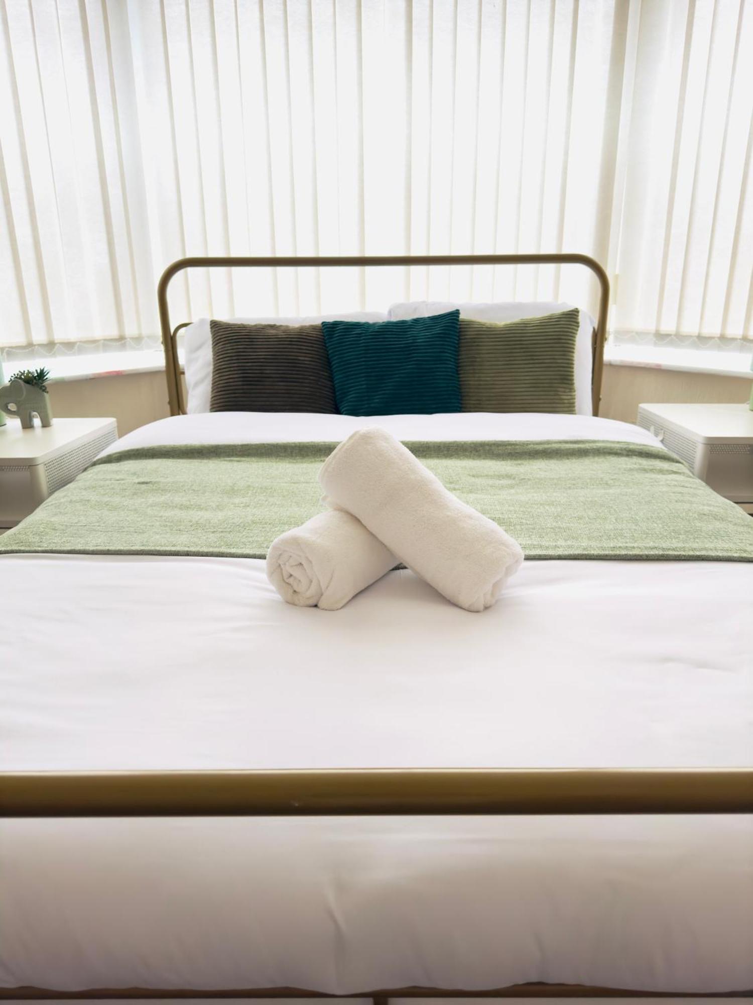 Double Bedroom Near City Center Manchester Dış mekan fotoğraf